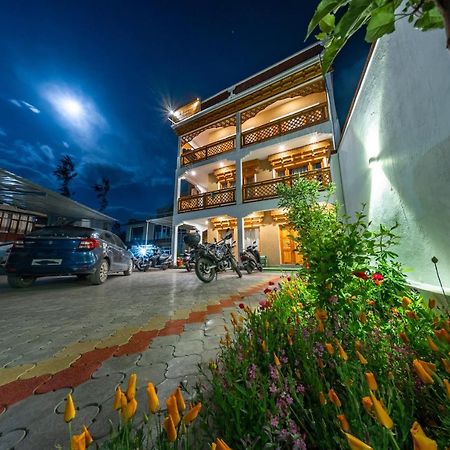Woosah Hostel Leh Dış mekan fotoğraf
