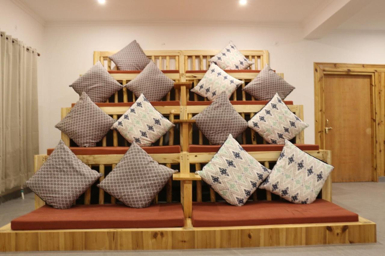 Woosah Hostel Leh Dış mekan fotoğraf