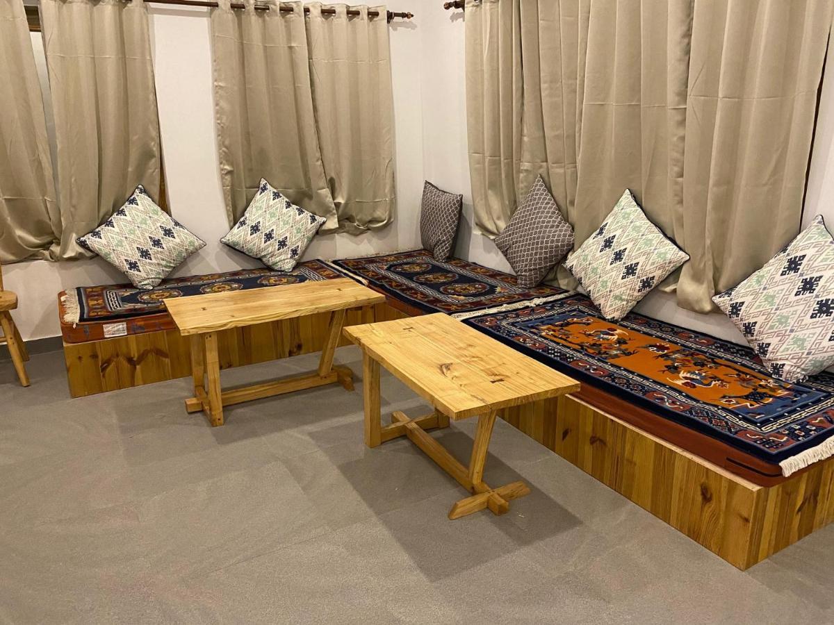 Woosah Hostel Leh Dış mekan fotoğraf