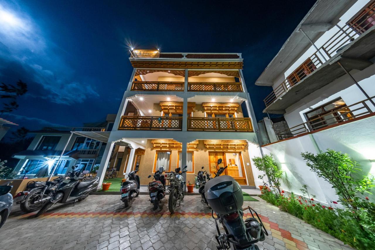 Woosah Hostel Leh Dış mekan fotoğraf
